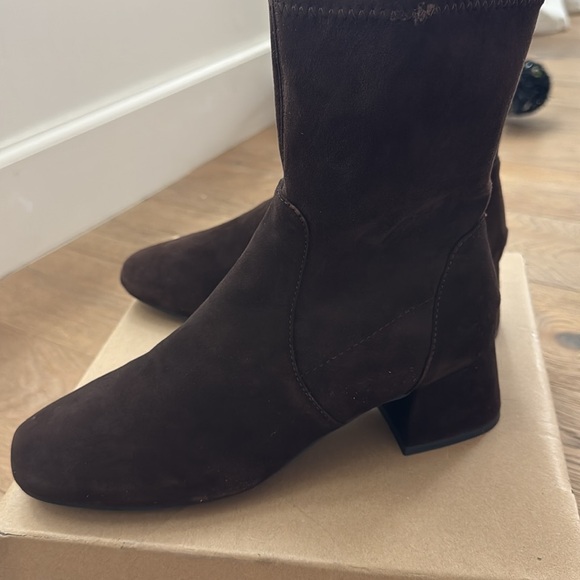 Gentle Souls by Kenneth Cole Suede Elbert Bootie - Picture 9 of 13